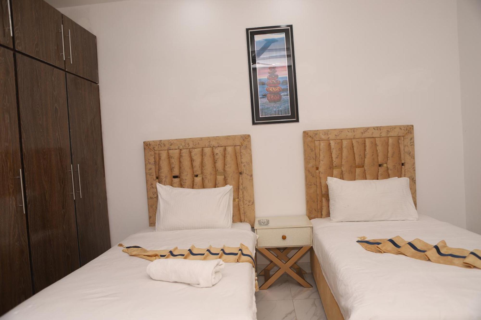 Hotel Royal Comfort Lahore Exterior foto